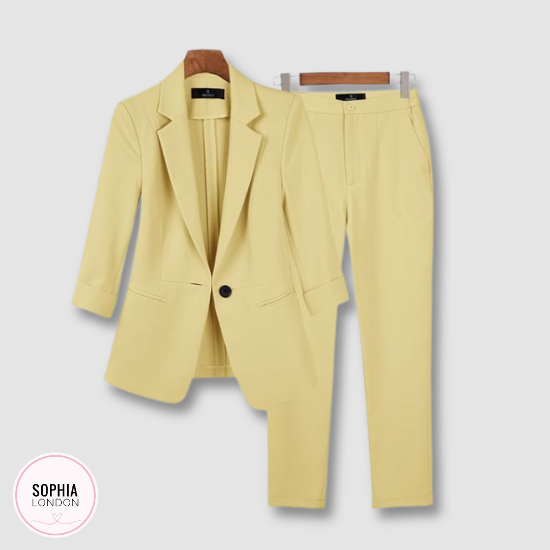 Zoe - Classic Set Blazer and Trousers